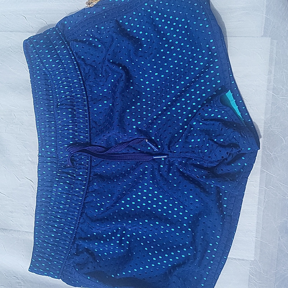 Athletic Works Shorts (S)